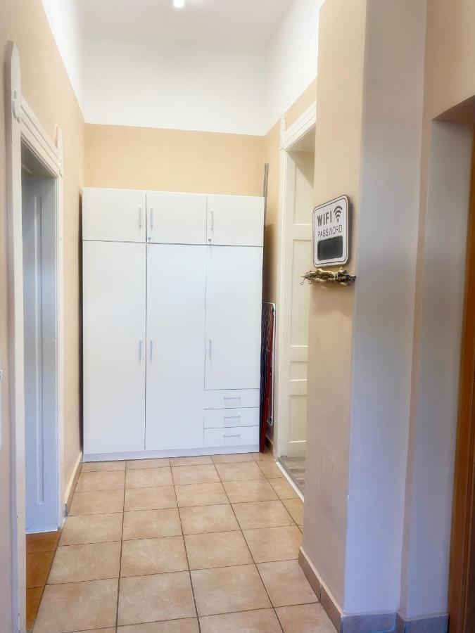 Pihi-lak Apartman Apartman