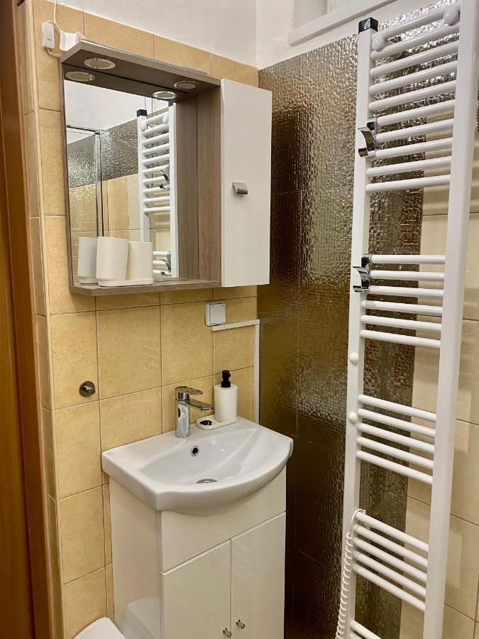 Pihi-lak Apartman * Siofok